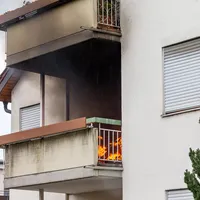 feuerwehr_balkonbrand03_cf.jpg