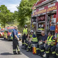 unfall_b31_zwei_vans15_cf.jpg